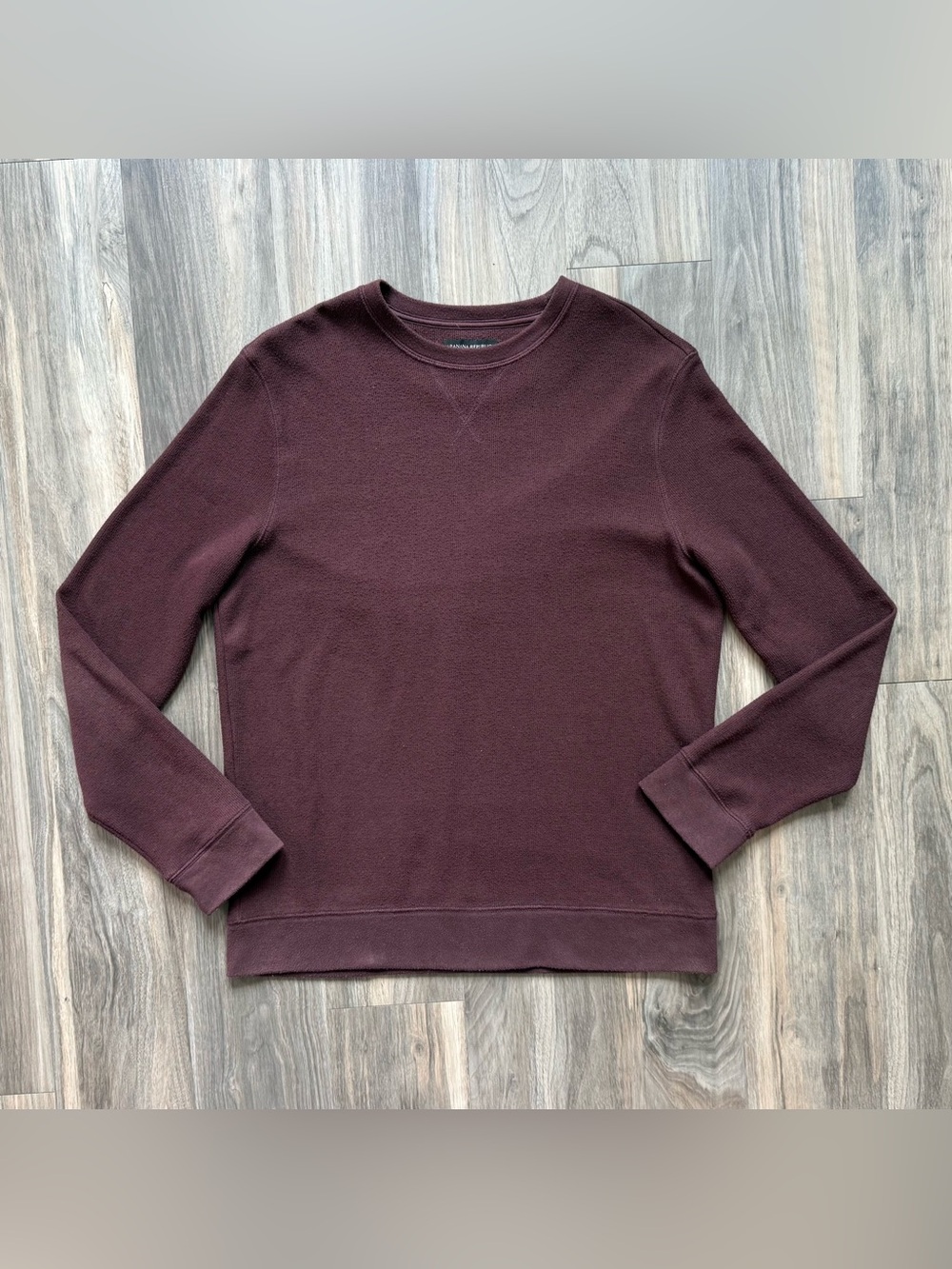 Banana Republic Brushed Waffle Long-Sleeved Crewneck Tee in Sonoma Wine Size L